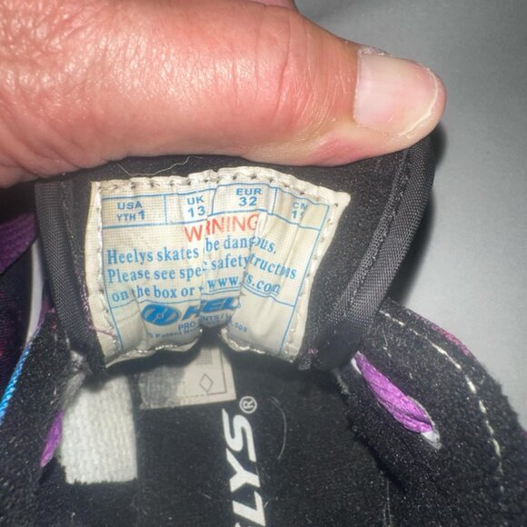 Heelys GALAXY Pro 20 Purple Sneaker Skate Shoes Youth Kids Size‎ 1 EUC - Picture 6 of 7